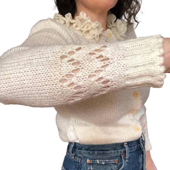Vtg Puff Sleeve Pockets Ruffle Cut Work Knit Granny Grandma Cardigan Sweater S/M - Picture 4 of 17